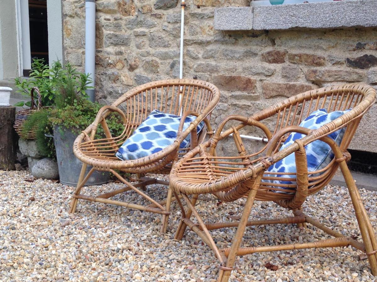Bed and Breakfast Le 14 St Michel Josselin Exteriér fotografie