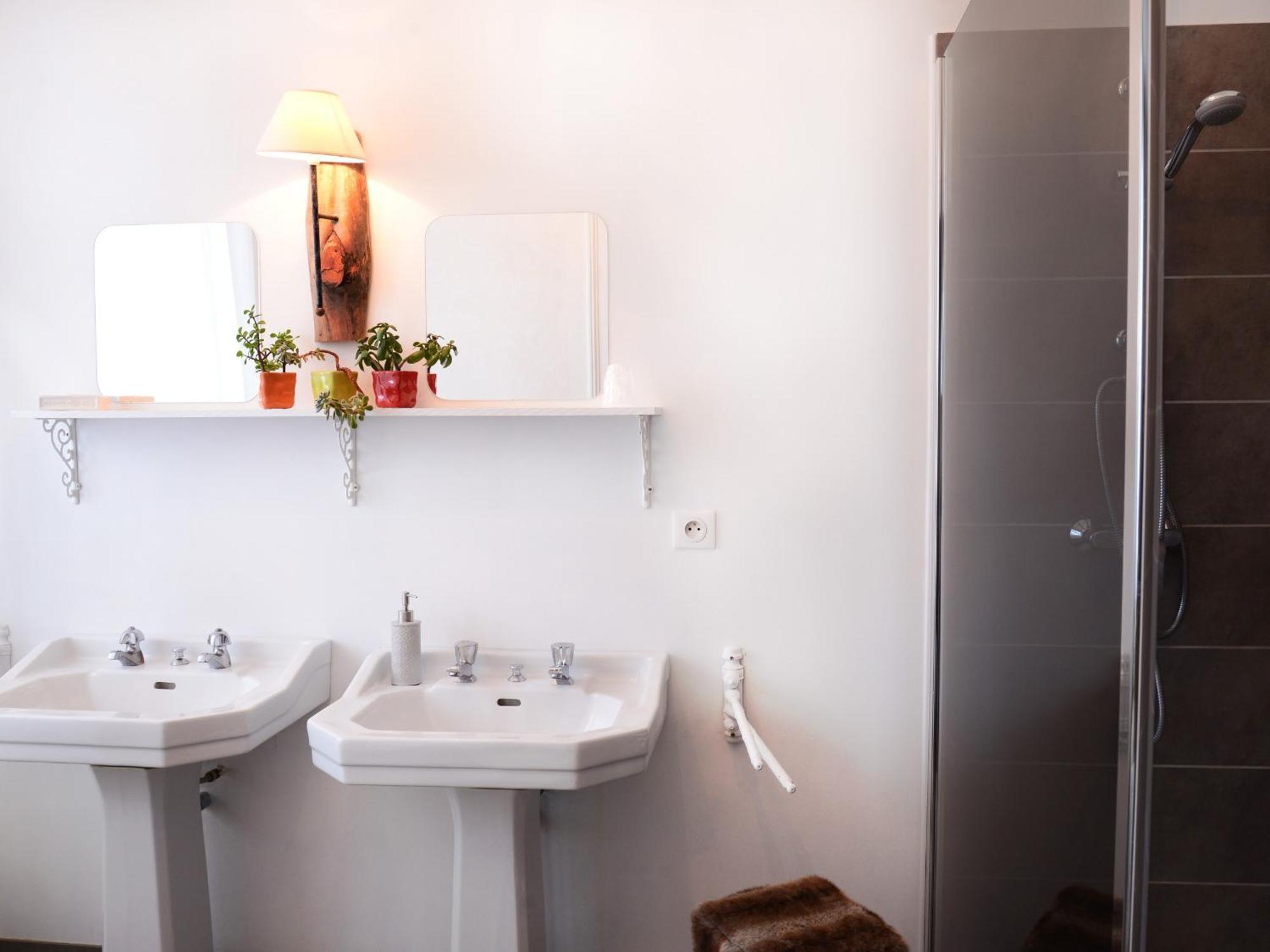 Bed and Breakfast Le 14 St Michel Josselin Pokoj fotografie