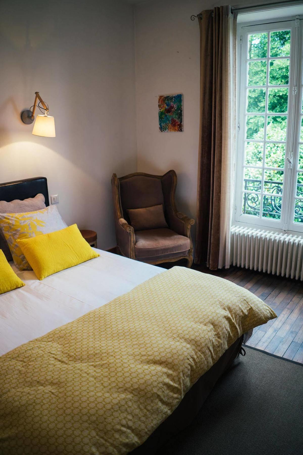 Bed and Breakfast Le 14 St Michel Josselin Exteriér fotografie
